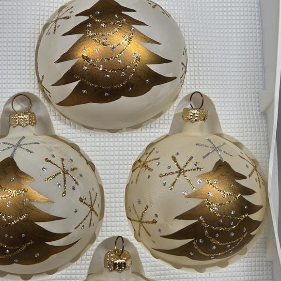 Vintage Rauch for Target Ivory Frosted Gold Tree Glass Ornament Set‎ of 4 Stars - Picture 4 of 16